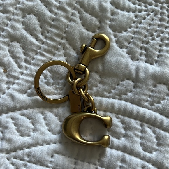 Coach c logo keychain - Picture 2 of 3